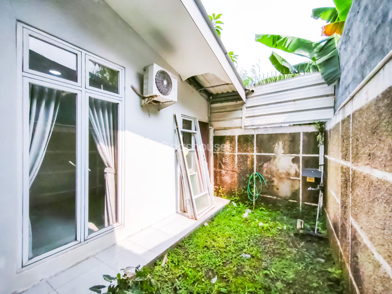 Perumahan Mampang Hills Residence