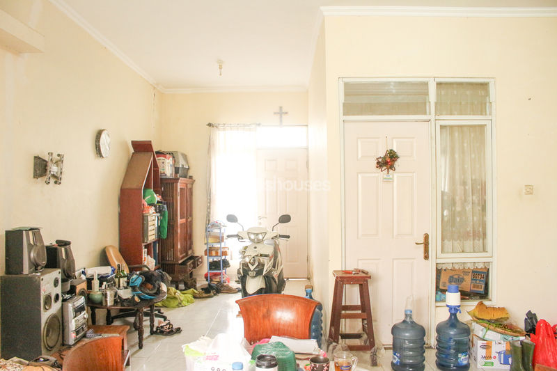 Bukit Rivaria Sawangan Blok M2 No.31