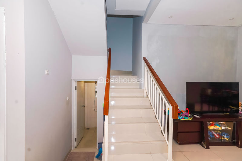 Synthesis Homes Blok B No.12
