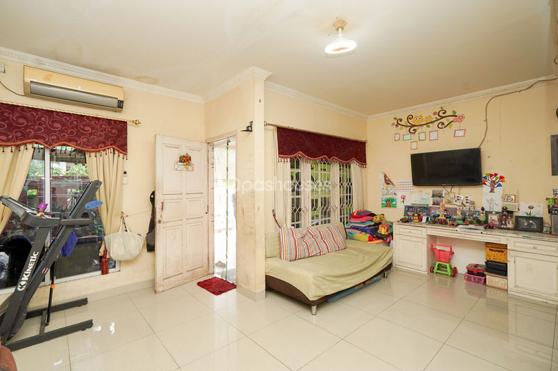 Perum Tytyan Kencana Blok N1 No.12B