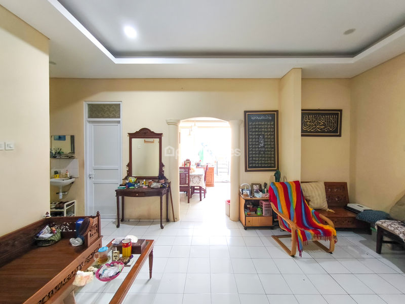 Permata Pamulang Blok H2 No.6