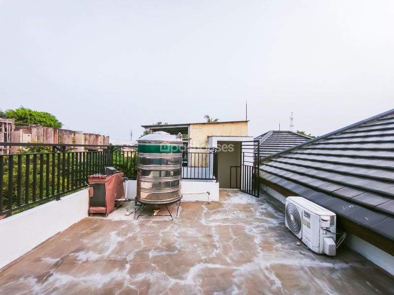 Le Palais Residence Jalan Pinang I Barat No.19B