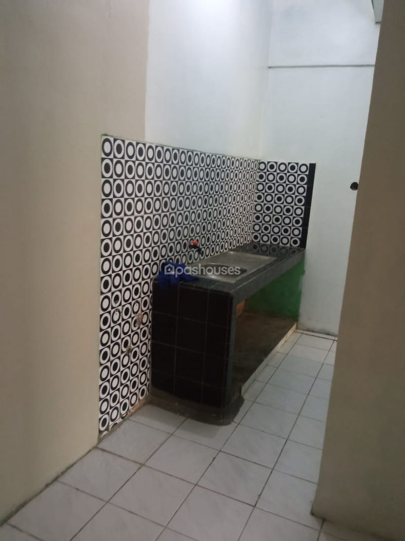 Jalan Layar 4B No.24