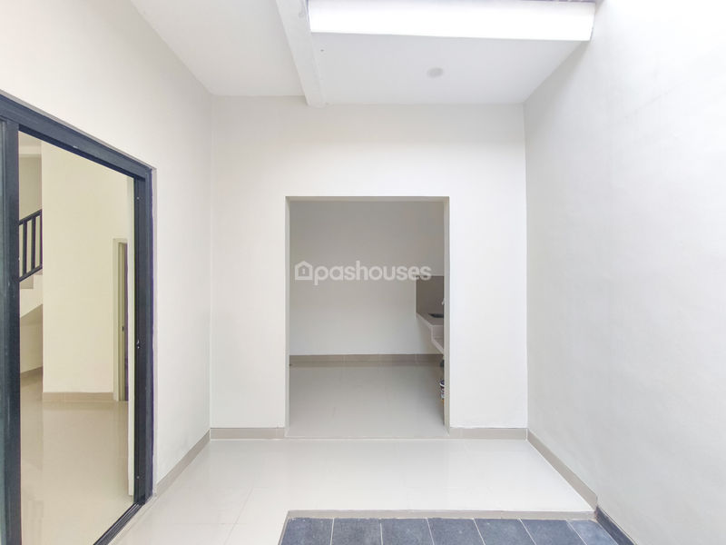 Regency Melati Mas Blok E6 No.8