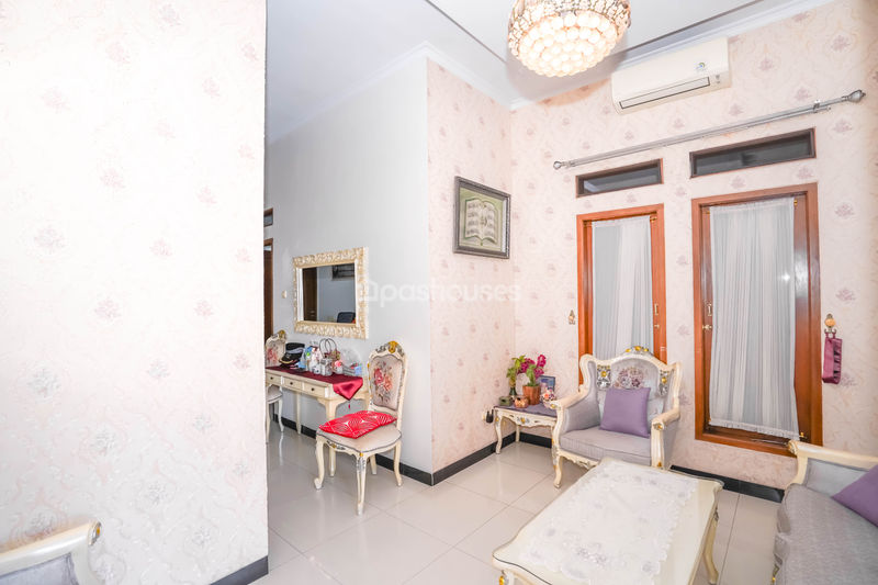 Perumahan Puri Gading Villa Tampak Siring Blok B4