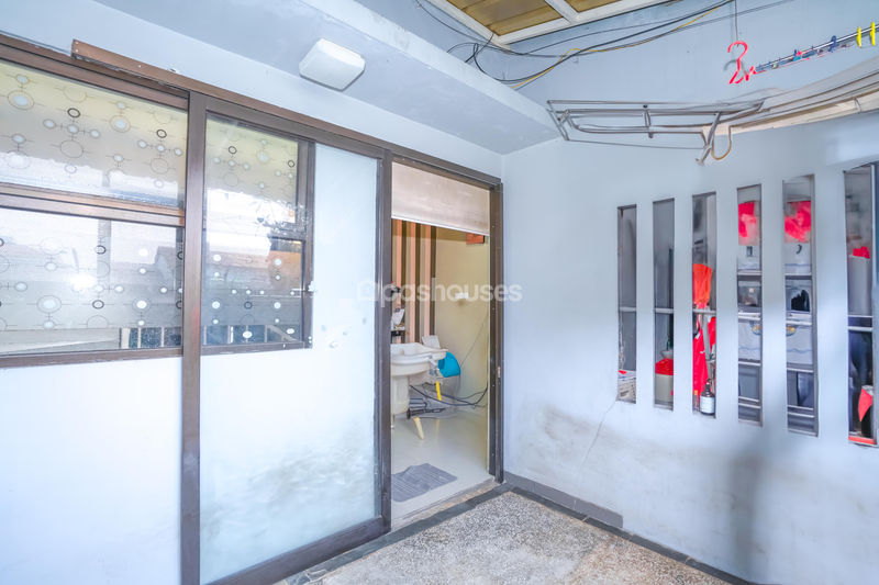 Alam Aselih Residence No.16