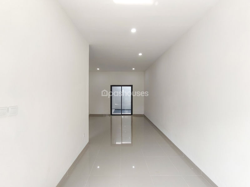 Regency Melati Mas Blok E6 No.8