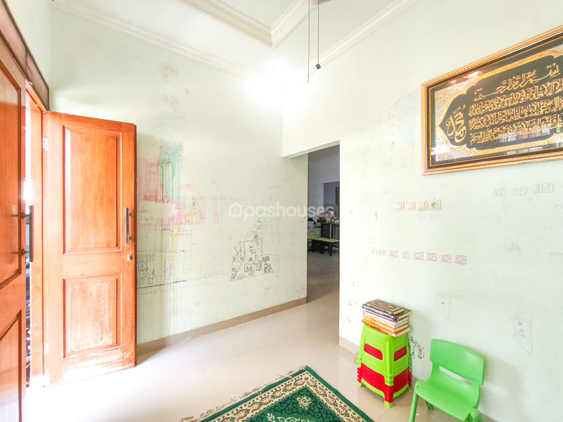 Perumahan Villa Nusa Indah Jagakarsa Blok C No.4