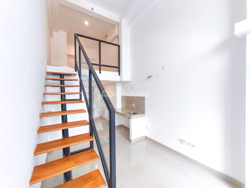 Apartemen Kingland Avenue Tower Venetian