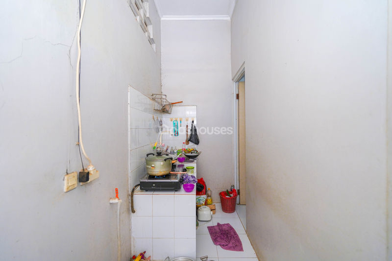 Jalan Pesona Utama Bumi Pamulang Asri