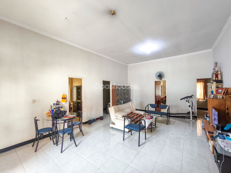 Jalan Pakis Blok i.2 No 58 Sektor 1.7 BSD CITY