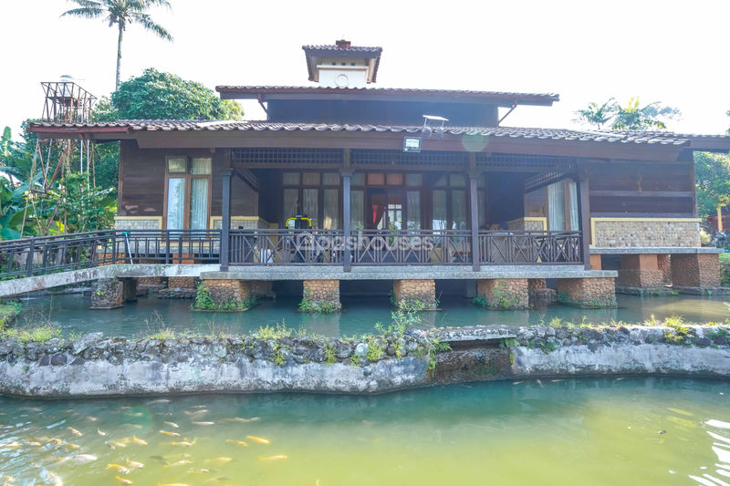 Villa Cihideung Bogor