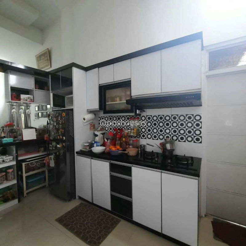 Graha Raya Cluster Valencia