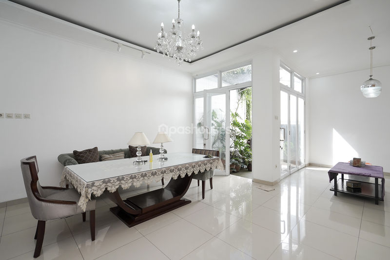 Jatiwaringin Townhouse 2 No.C8-9