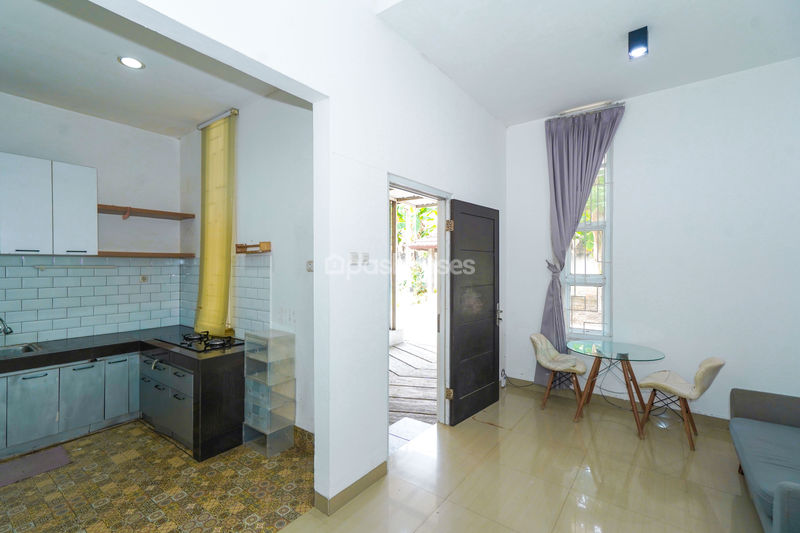 Jalan Pesona Cinere Residence