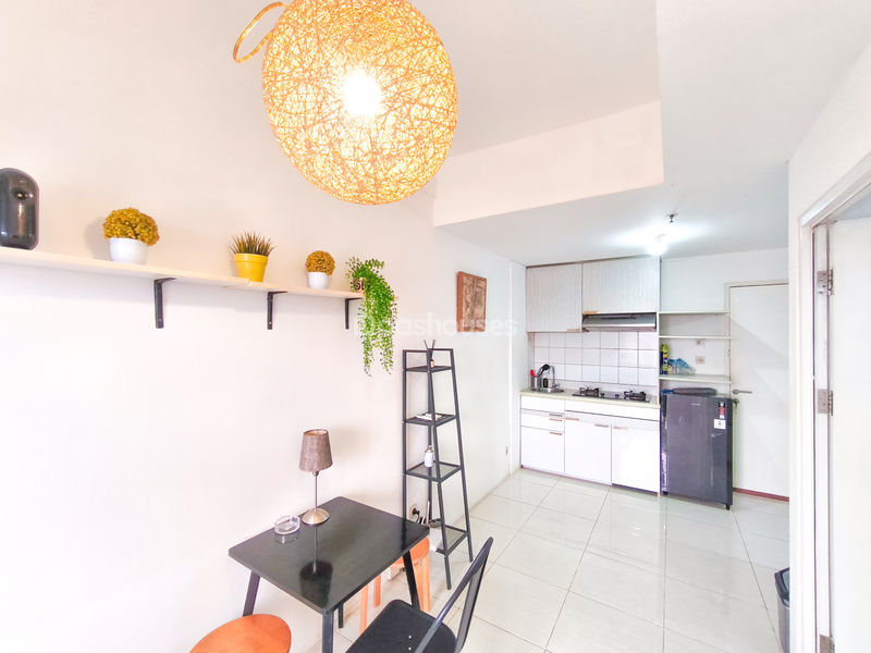 Apartemen Tamansari @Skylounge