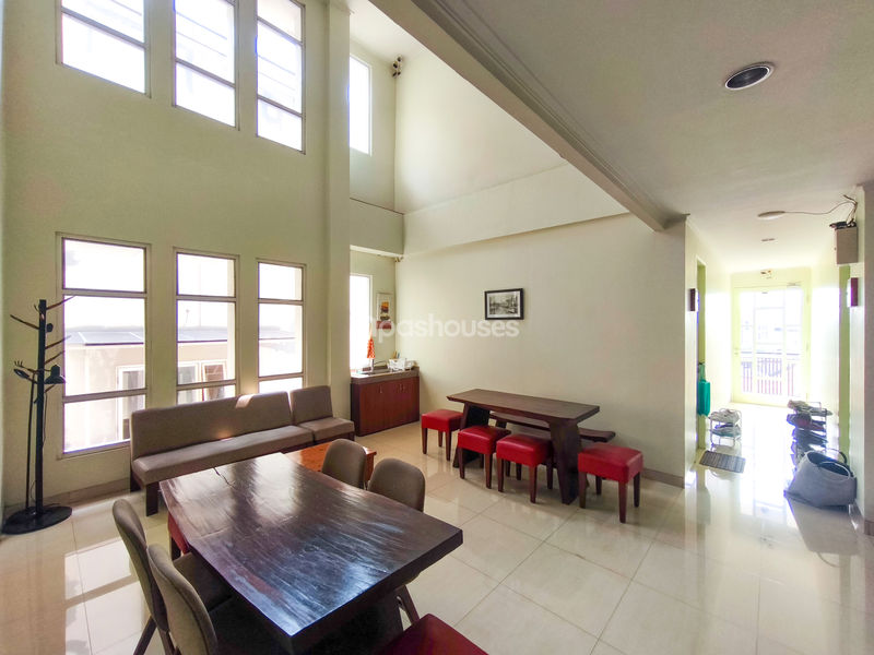 Jalan Permata Sari Utara Tangerang