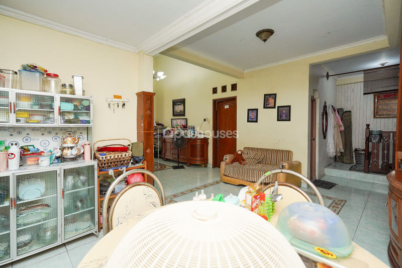 Komplek Pemda Jatiasih Blok B No.17