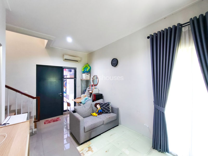 Perumahan Serpong Lagoon Cluster Pelican Blok C11/10