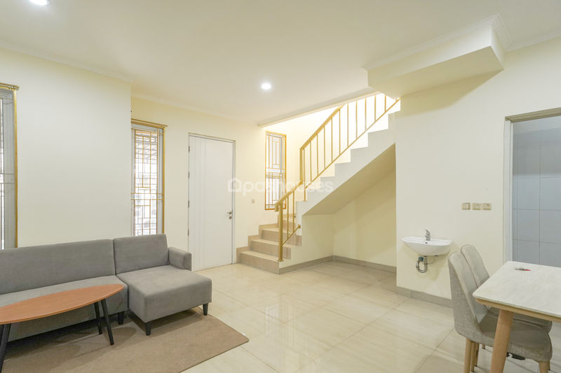 Perumahan Duta Garden Cluster Beverly Hills Blok E4 No.40