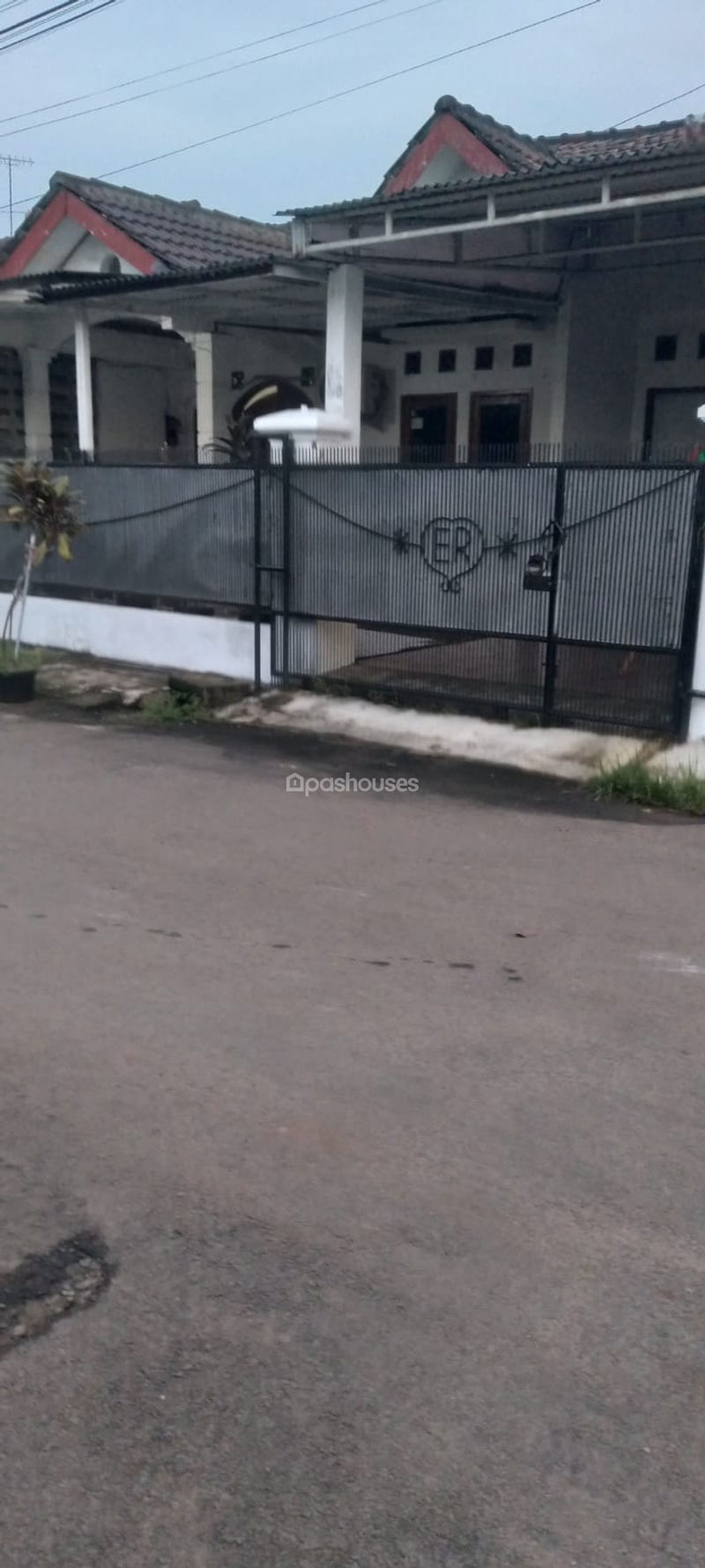 Villa Dago Tol Blok D6 No.12A