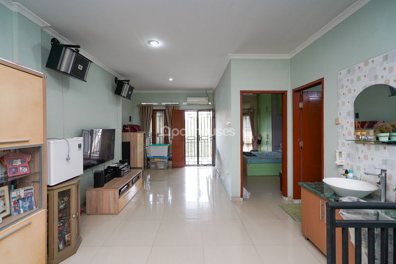 Perumahan Jatibening Estate Blok B4 No.28