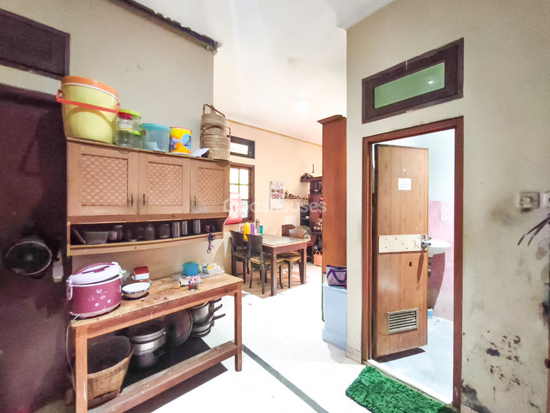 Graha Raya Cluster Fedora Blok J9 No. 21
