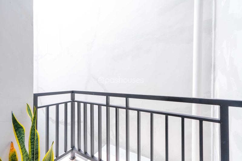 Komplek Megapolitan Cinere Blok J No.334 