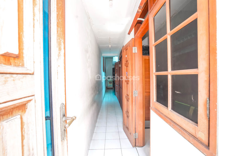 Jalan Teratai VIII Blok T No.7-8 Jagakarsa