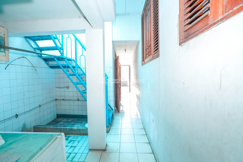Jalan Teratai VIII Blok T No.7-8 Jagakarsa