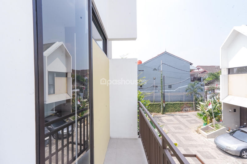  Perumahan Araya Living Cilangkap
