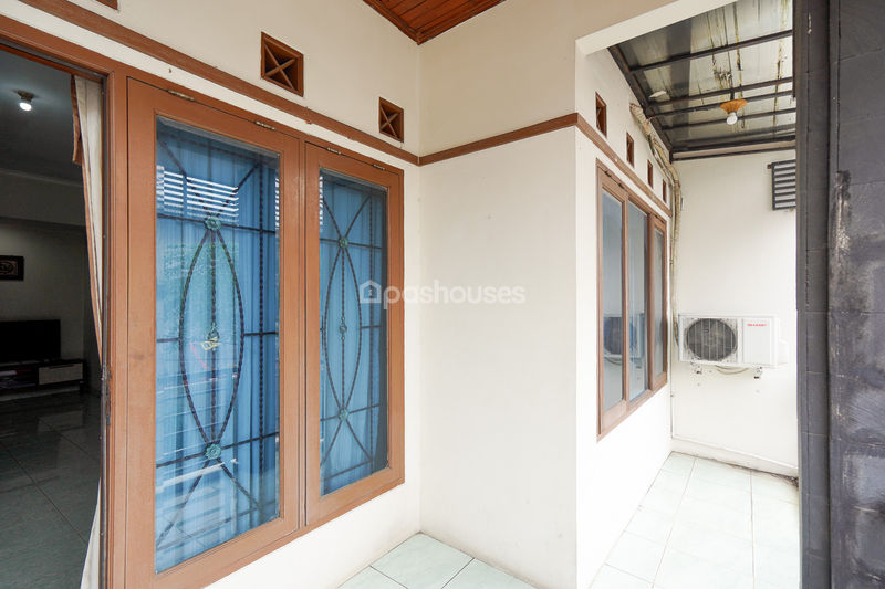 Komplek Pemda Jatiasih Blok B No.17