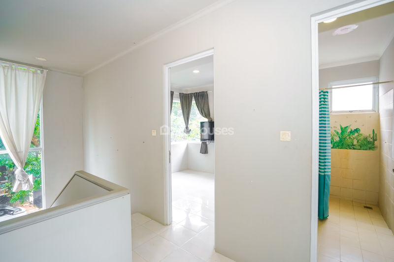 Komplek Mahogany Residence Depok Blok E10