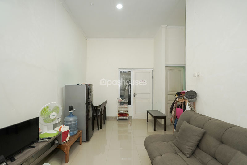 Perumahan De Royal Residence 2 No.4