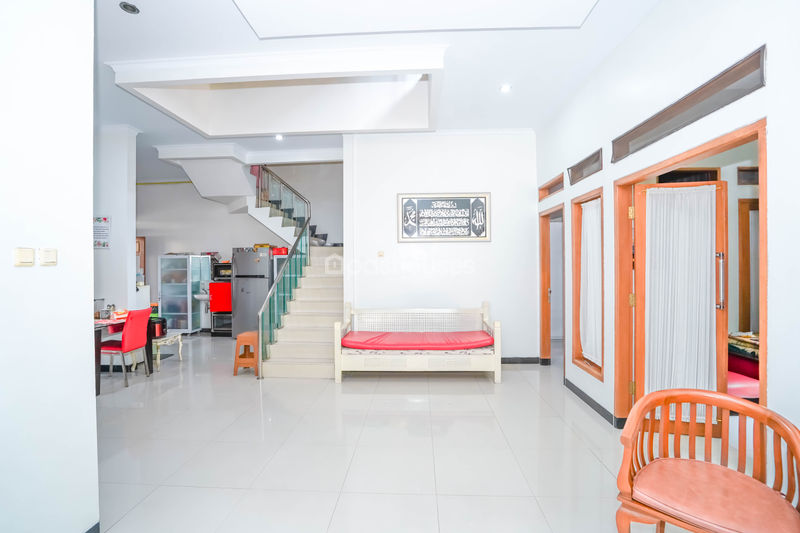 Perumahan Puri Gading Villa Tampak Siring Blok B4