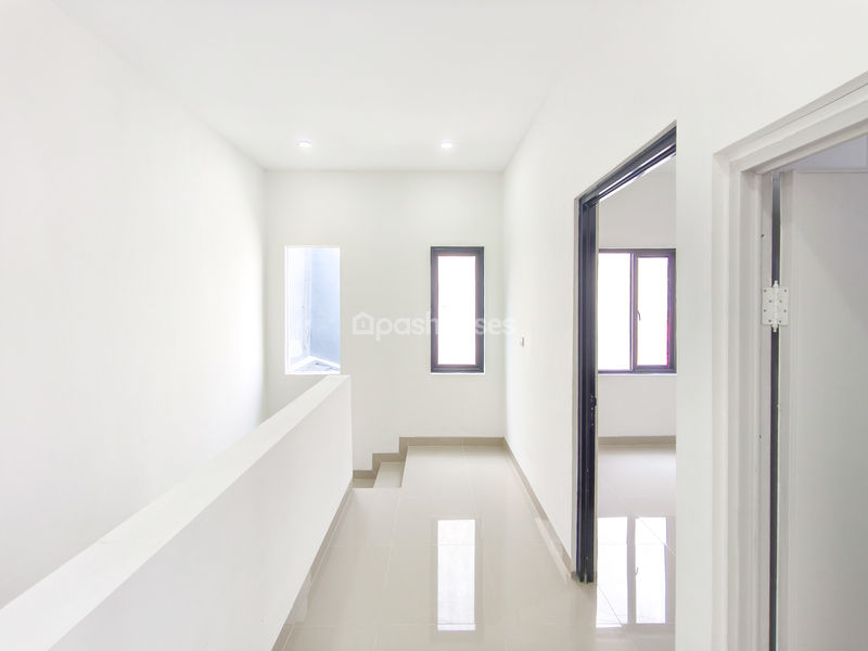 Regency Melati Mas Blok E6 No.8