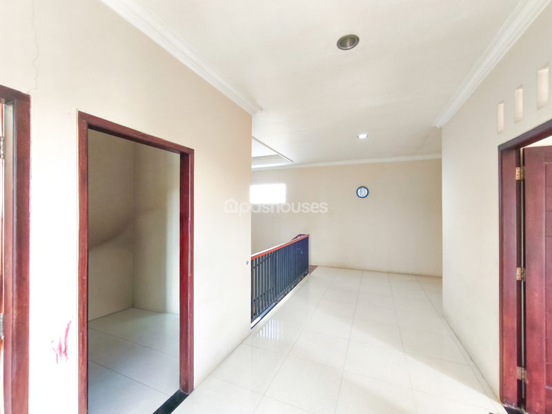 Vila Dago Pamulang Cluster Kintamani Blok G14 No.1