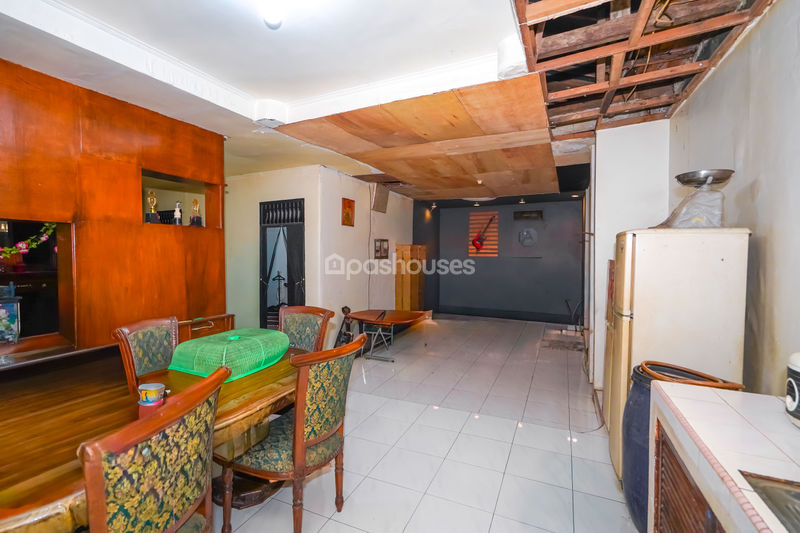 Perumahan Villa Santika No.17