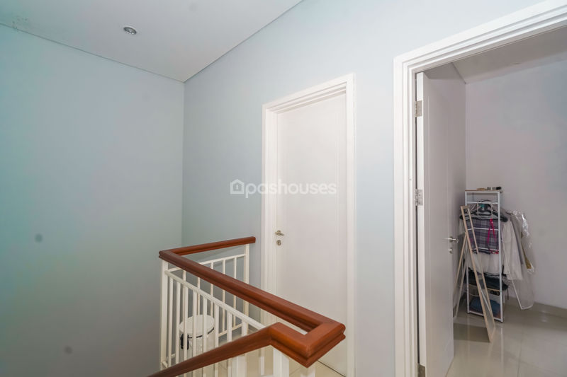 Synthesis Homes Blok B No.12