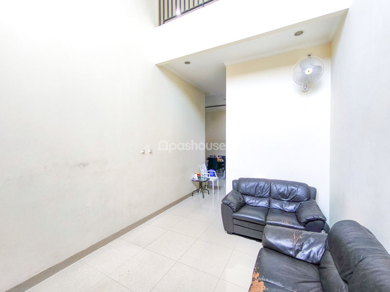 Perumahan Taman Meruya Ilir Blok B3 No.6