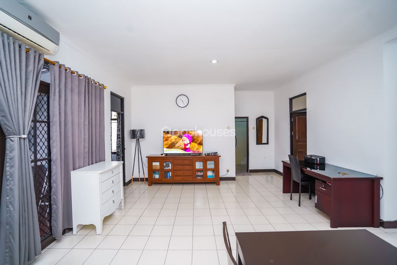 Komplek Pondok Cibubur Blok C4 No.6