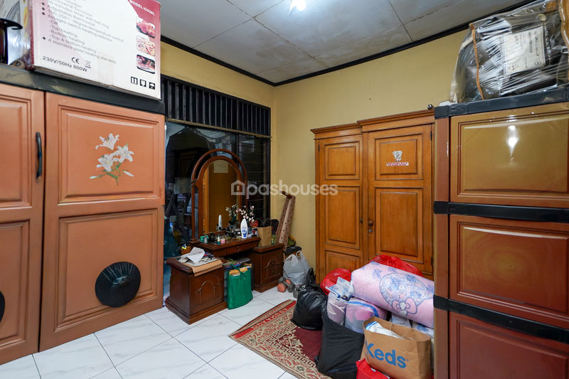 Komplek Pusbinal Blok B6