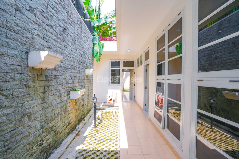 Jalan Bukit Cinere Blok C117