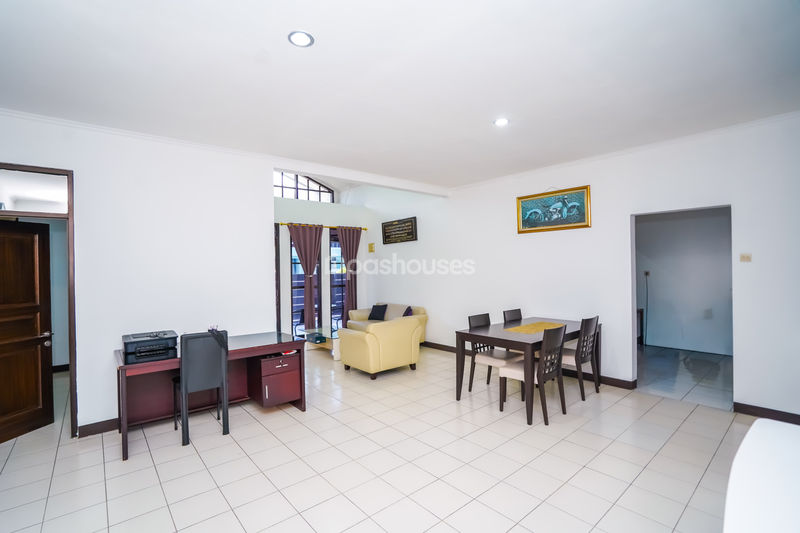 Komplek Pondok Cibubur Blok C4 No.6