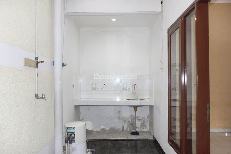 Tajur Town house