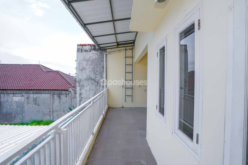 Jalan Gandaria Asri No 99
