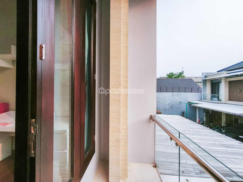 Le Palais Residence Jalan Pinang I Barat No.19B