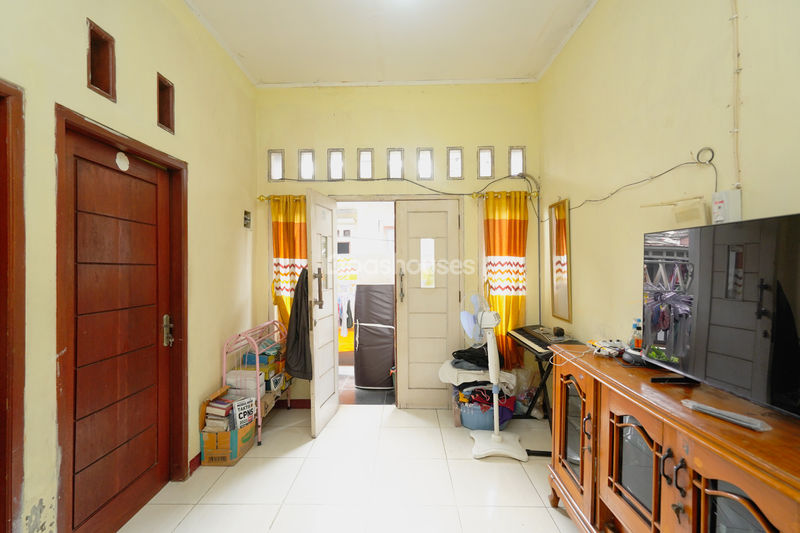 Jalan Cempedak VI Blok C