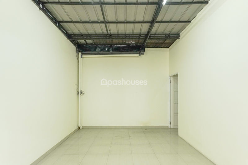 Perumahan Duta Garden Cluster Beverly Hills Blok E4 No.40