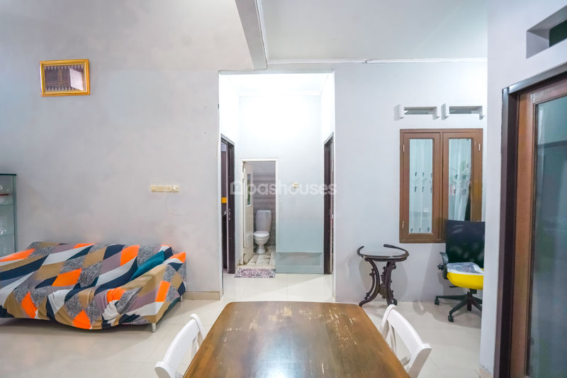 Permata Depok Regency Cluster Diamond 1 Blok CO2 No.7A